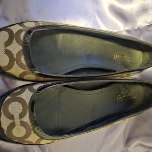Coach flat shoes size 10